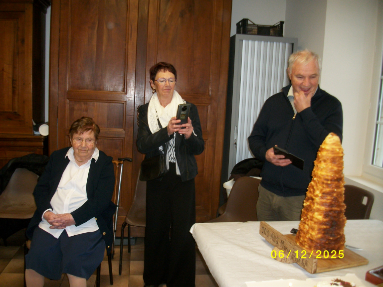 PENTAX DIGITAL CAMERA